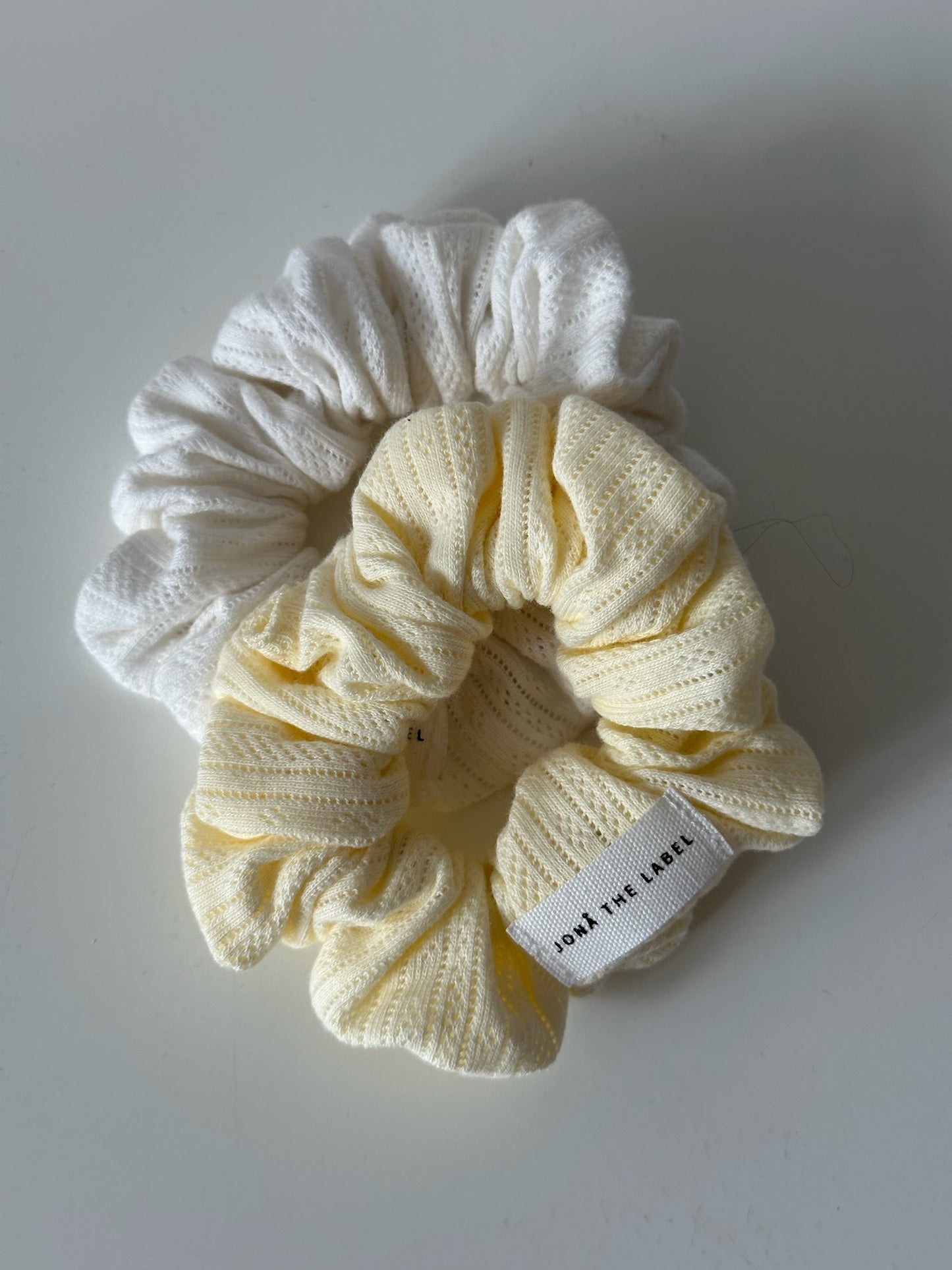 yellow pointelle