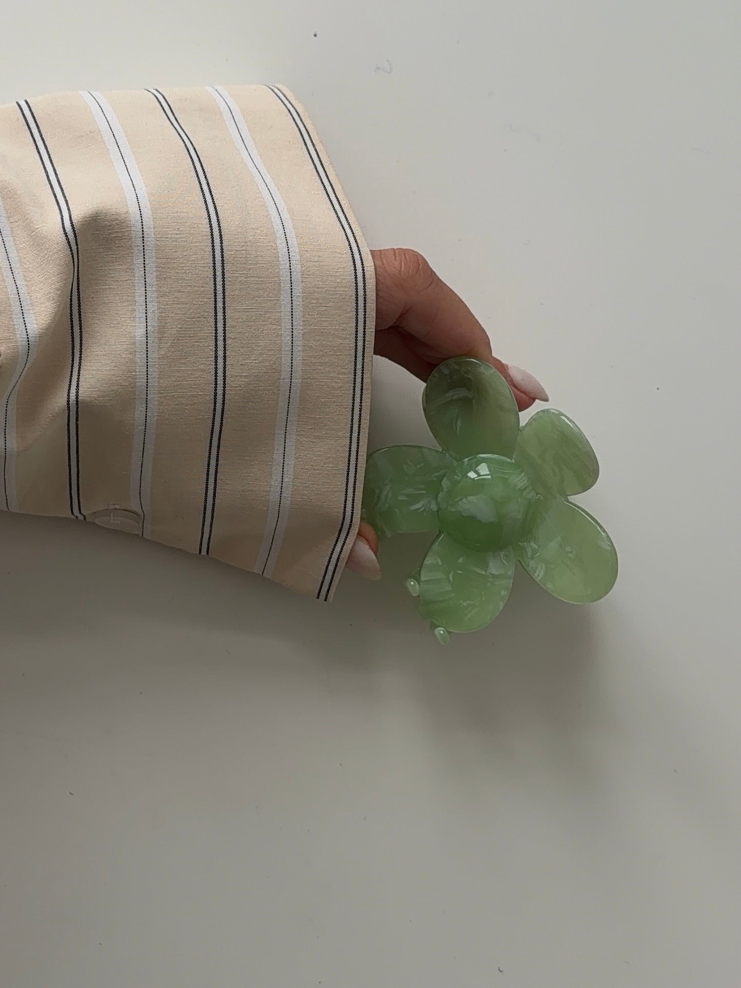 apple green