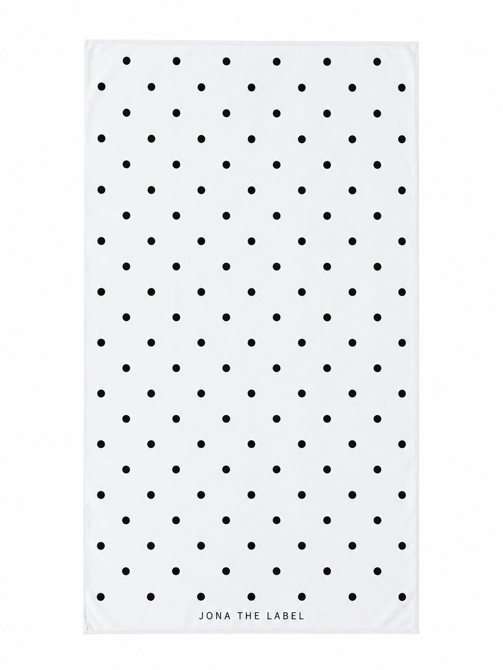 BEACH TOWEL in polka dots