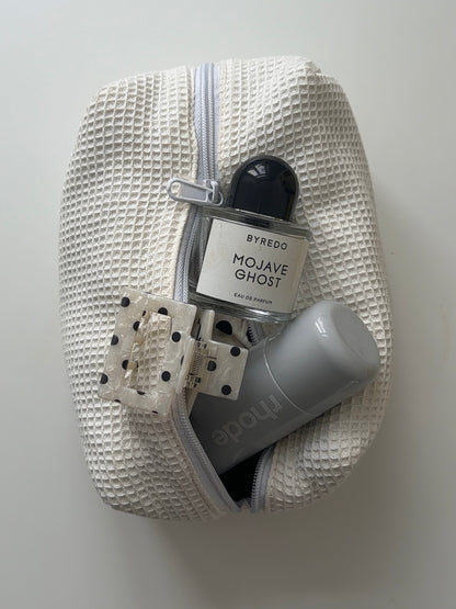 WAFFLE MAKE-UP BAG
