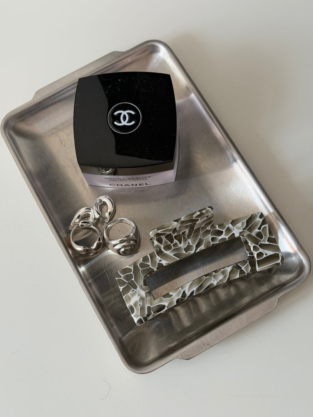 MILA CLIP in truffle