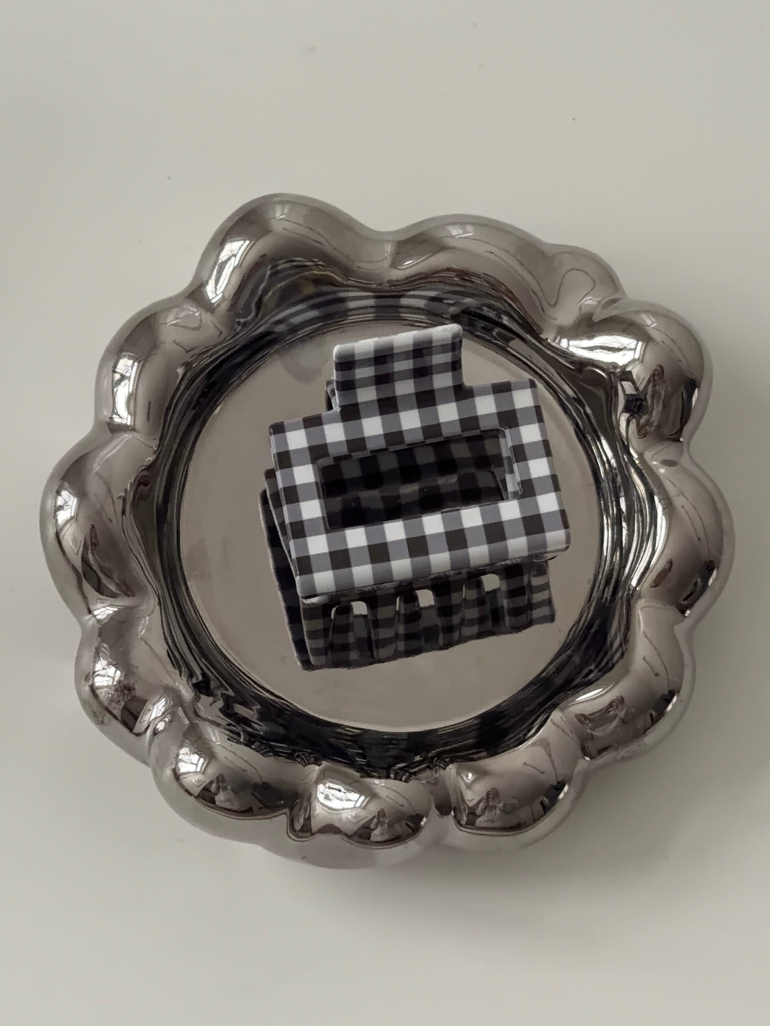 JOSEFIN CLIP in brown gingham