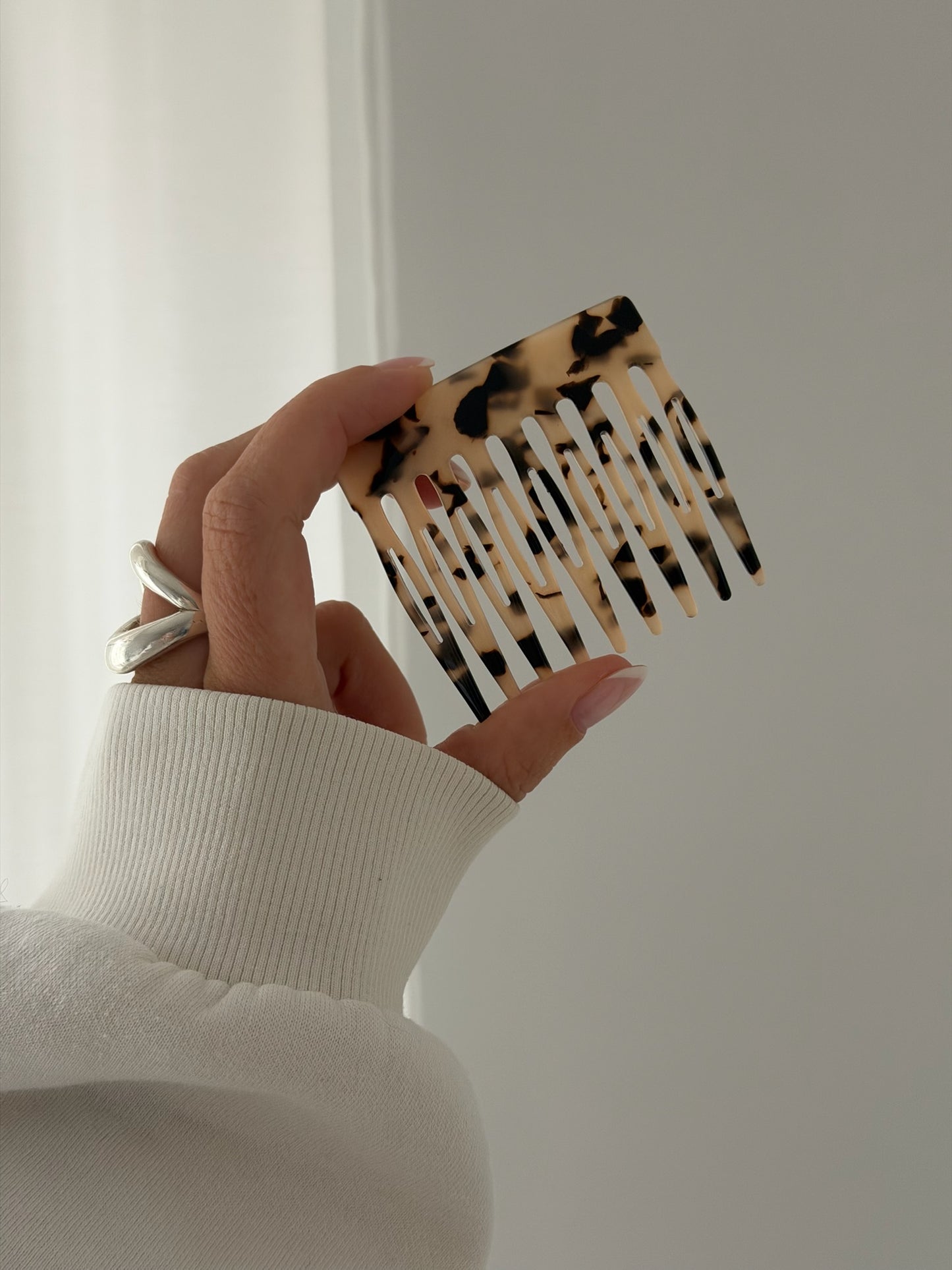 FRENCH COMB