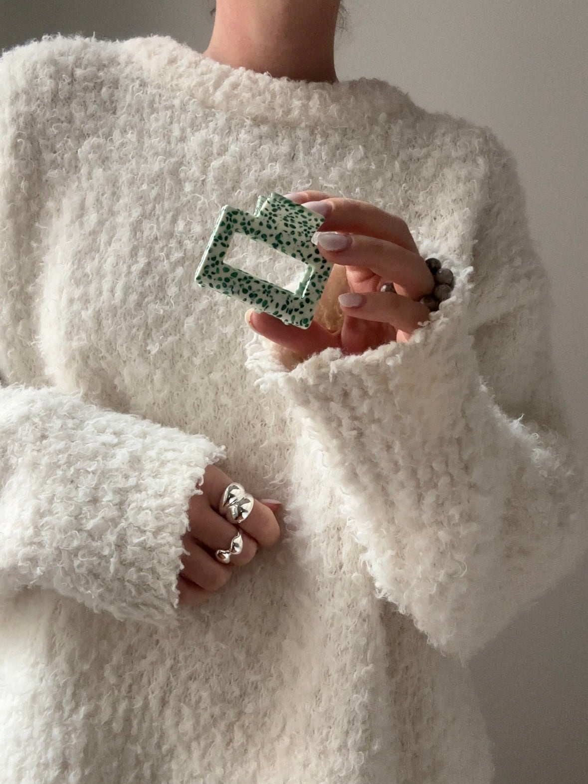 pebble green