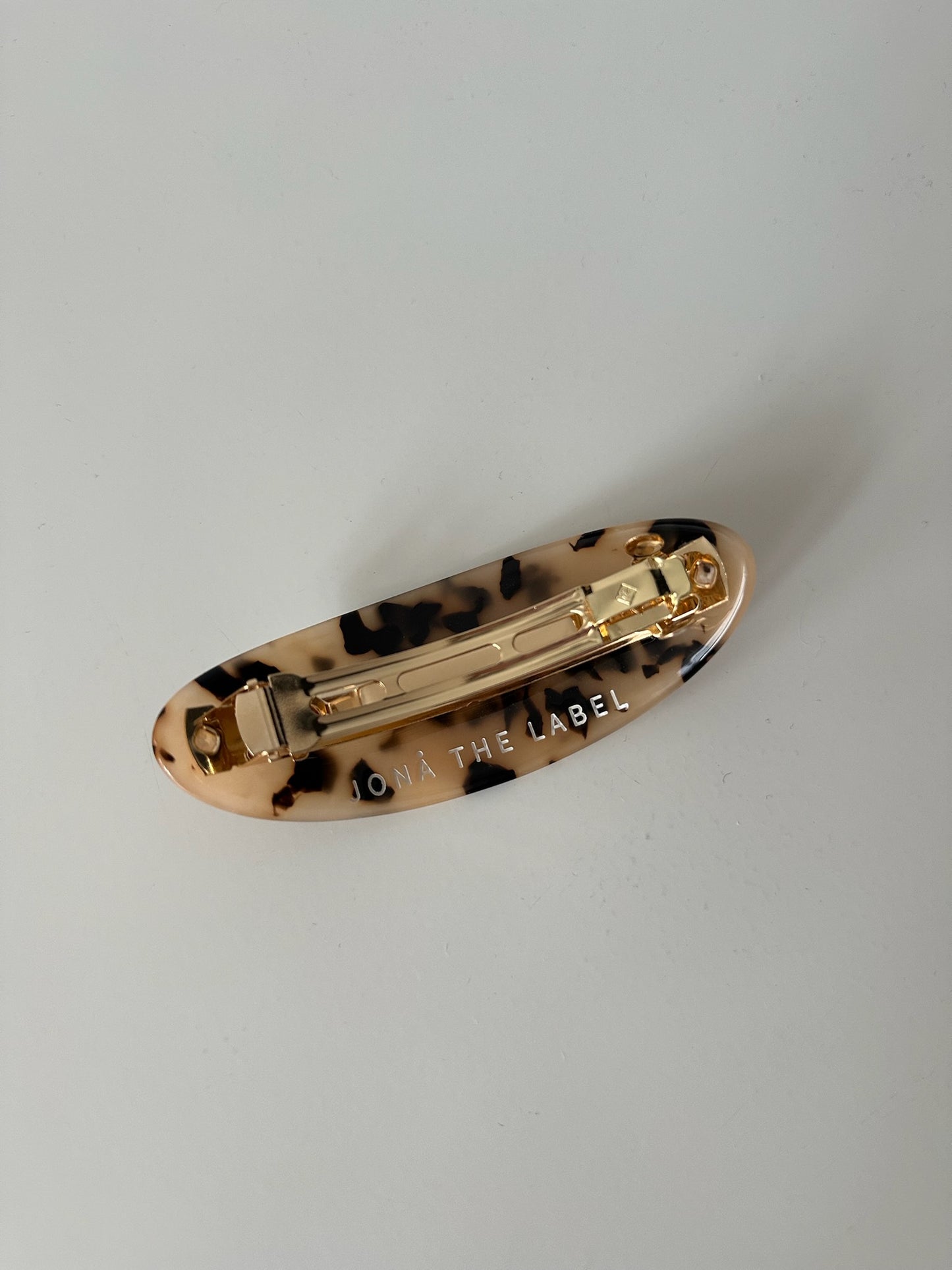 BARRETTE CLIP in tortoise