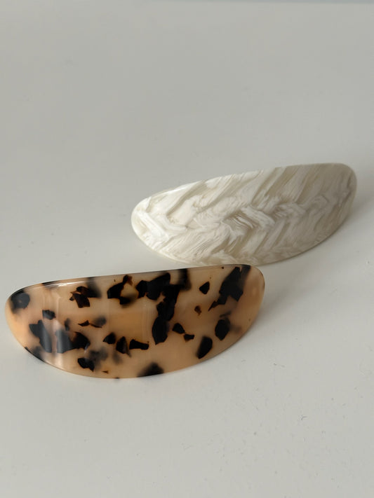 BARRETTE CLIP in tortoise