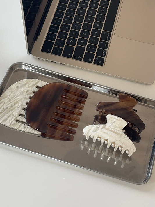 TAMED COMB