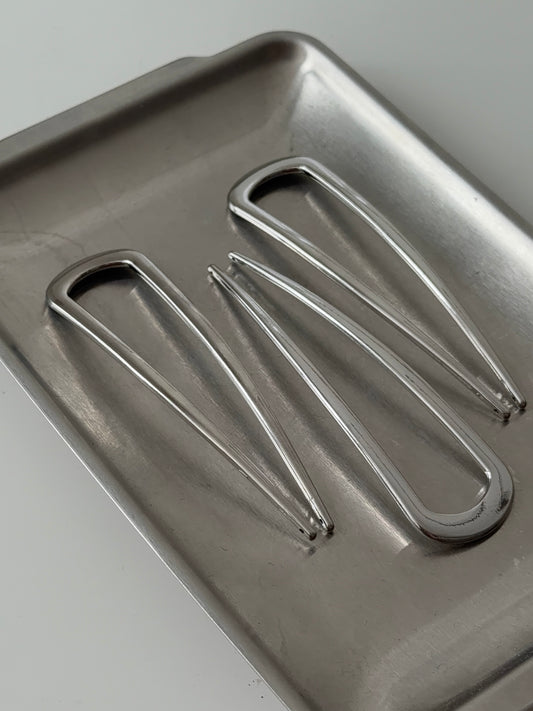 U-Pin in shiny silver