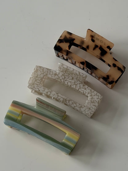 MAJA CLIP