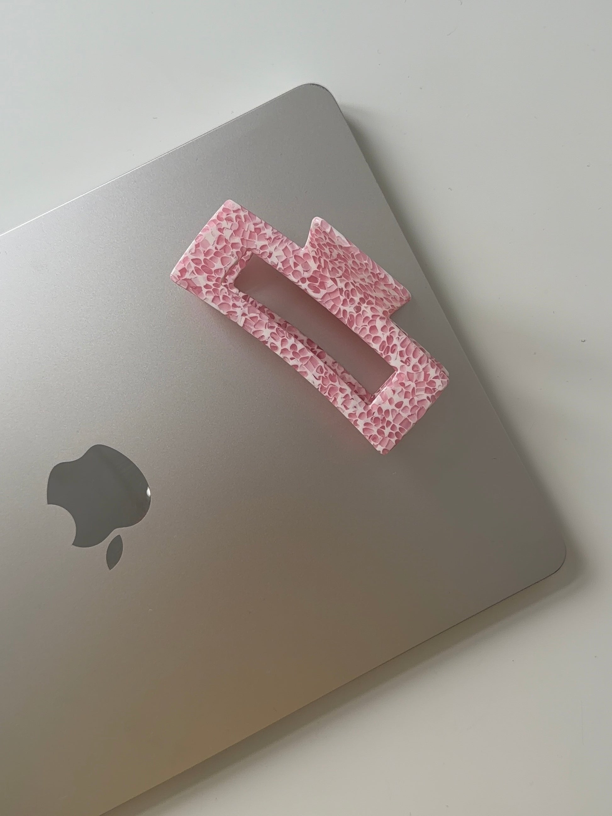 blush dots