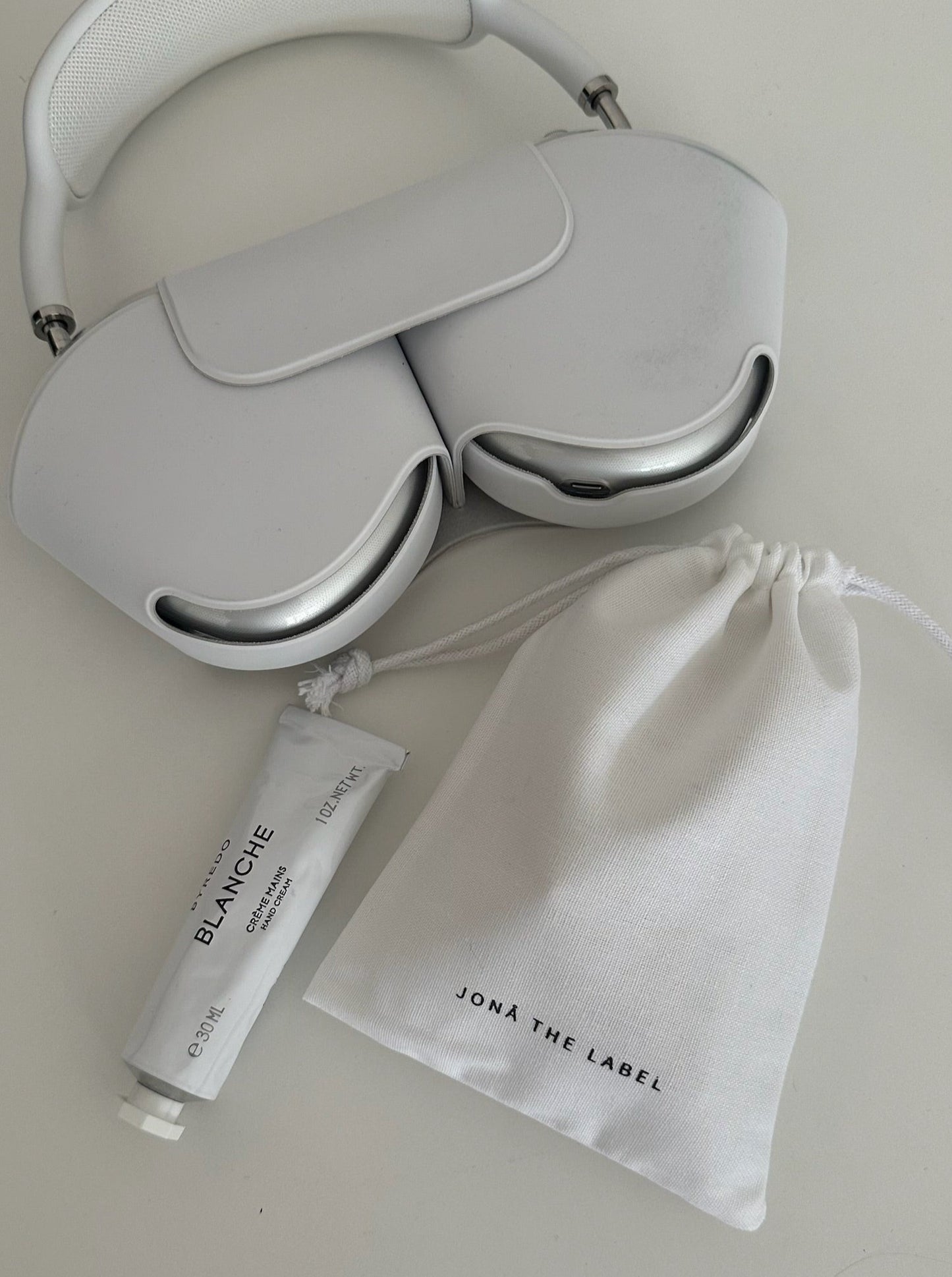 JONÅ TRAVEL BAG