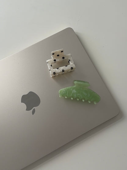 apple green